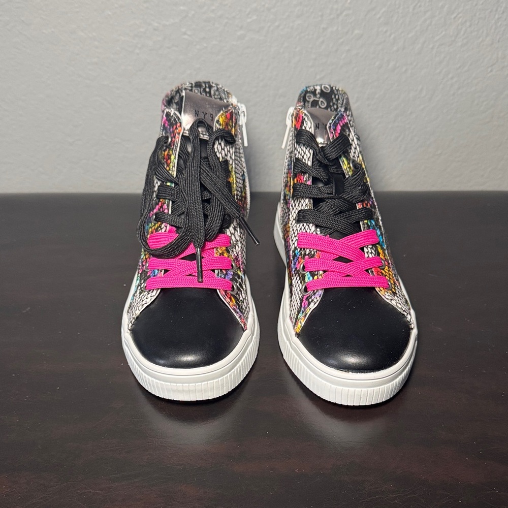 Steve Madden NY90 Hightop Shoes - Picture 2 of 8